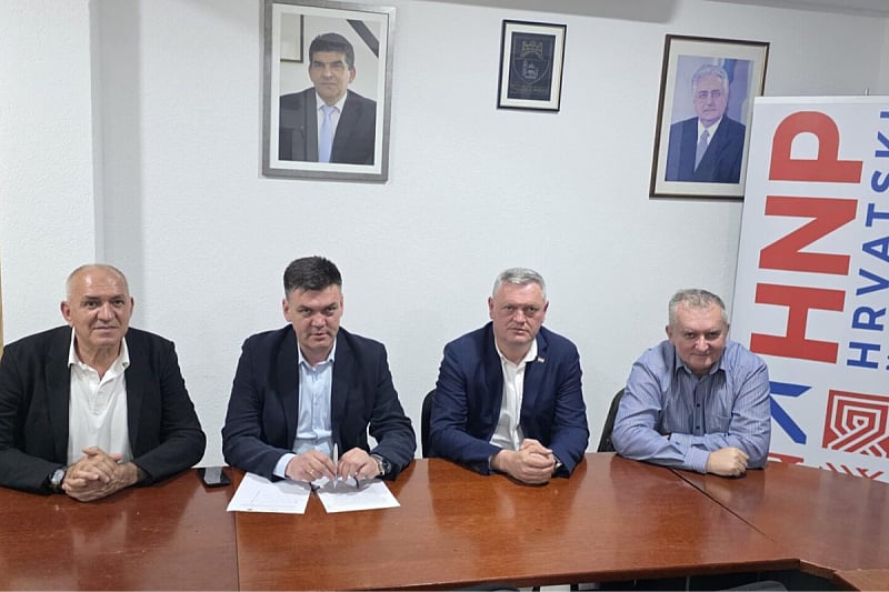 Članovi stranaka unutar HNS-a uputili otvoreno pismo Čoviću: Postavili uslove za nastavak saradnje