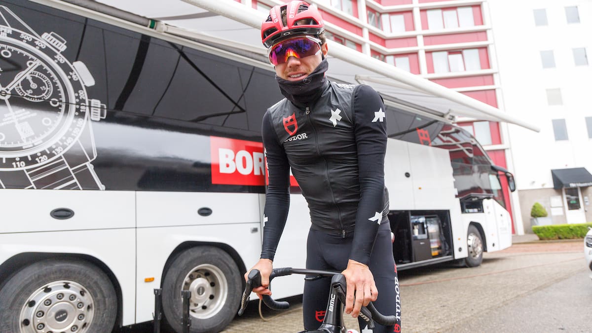 Još jedan švicarski kliznik prema lošim performansama: Marc Hirschi ne smije voziti na žiro