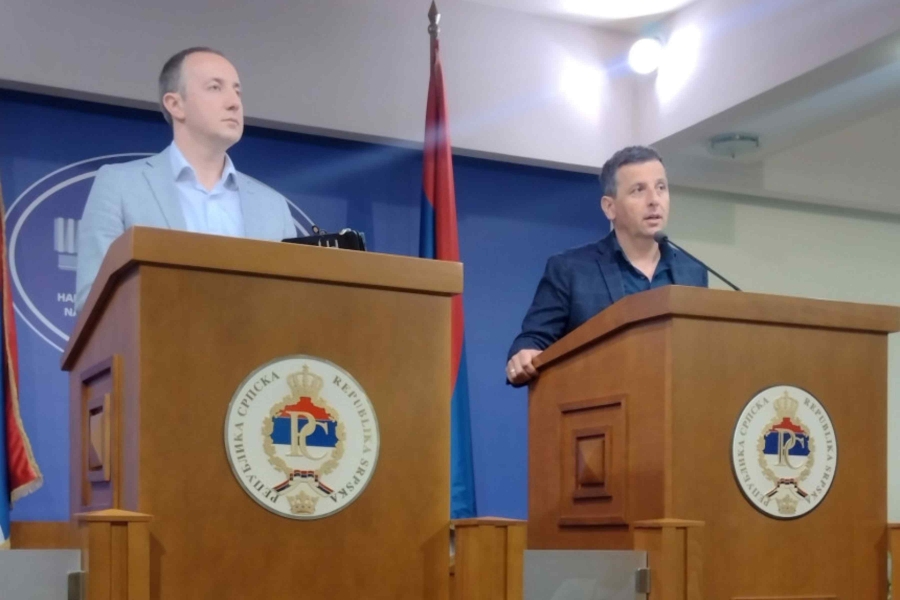 NOVI SKANDAL U RS-u: Stevandić naredio obezbjeđenju da izbace Vukanovića sa sjednice Kolegijuma NSRS!