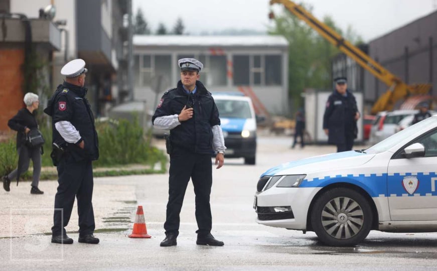 Stravična nesreća kod Laktaša: Kćerka automobilom usmrtila majku