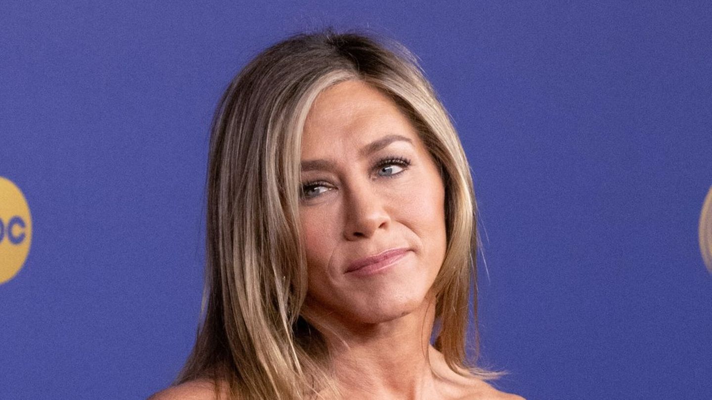 Jennifer Aniston bio je na licu mjesta: Automatski rammt gol njene imovine