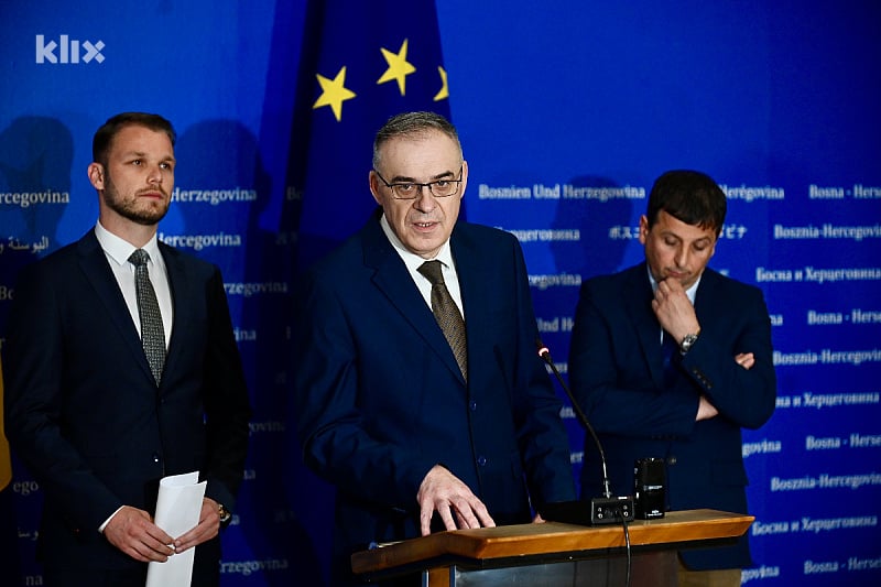 Sutra se sastaju dvije Trojke kako bi doradile sporazum o zajedničkom djelovanju, u petak potpisivanje