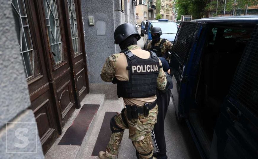 Policijska akcija “Dragon” u Sarajevu: Zaplijenjena droga, uhapšen muškarac