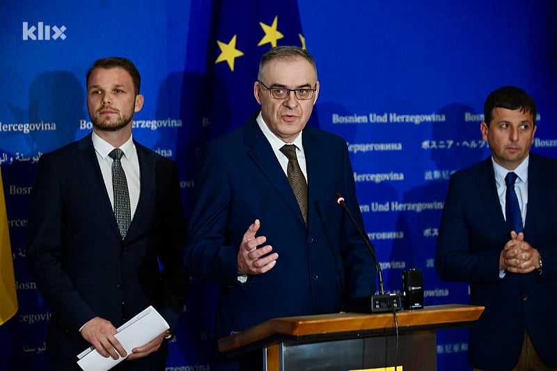 U parlamentu danas potpisivanje sporazuma koji je predložila opozicija iz RS-a: HDZ-ov stav i dalje “nepoznat”