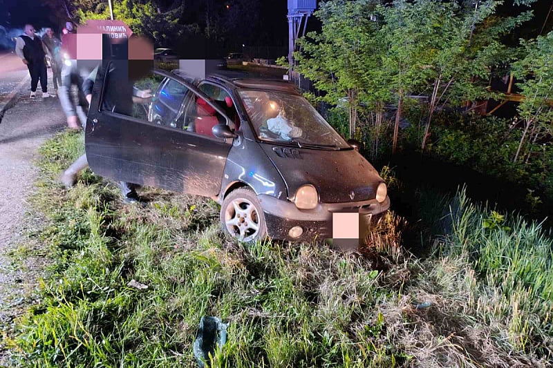 Četiri osobe povrijeđene u sinoćnjem sudaru autobusa i vozila na putu Banja Luka – Prijedor