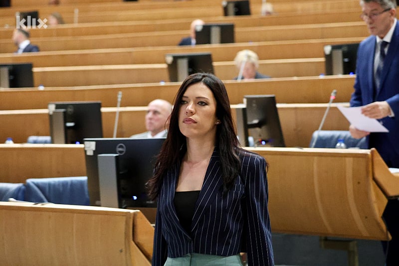 Vulić nakon incidenta u Parlamentu BiH: Babalj je nervozan jer vrijeme prolazi, a obećana vlast ne dolazi