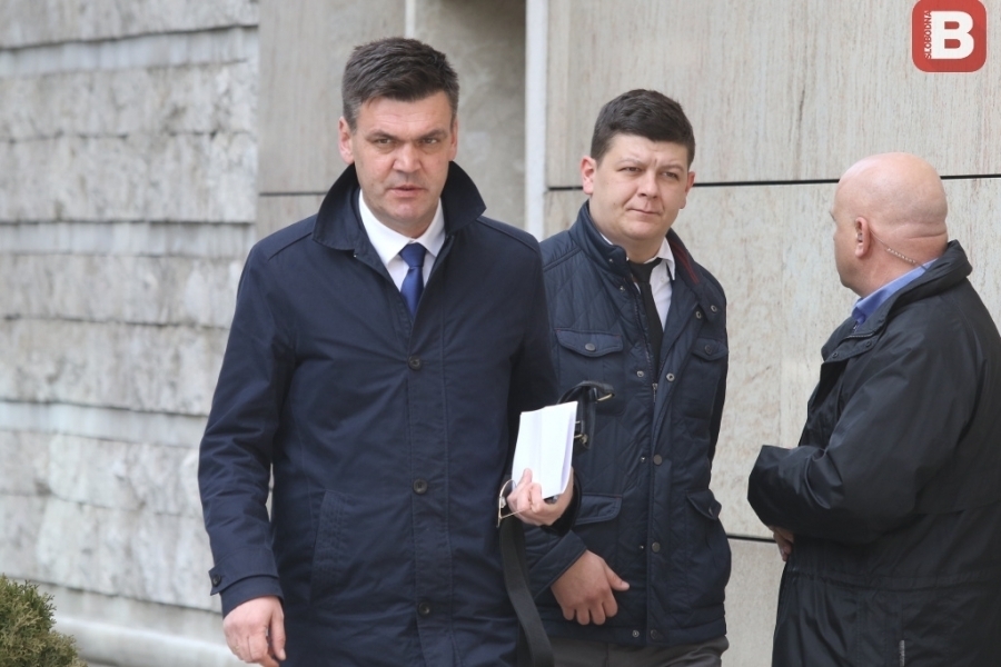 KO ĆE NA MEGDAN ČOVIĆU: Hrvati u BiH najavili kandidata za Predsjedništvo