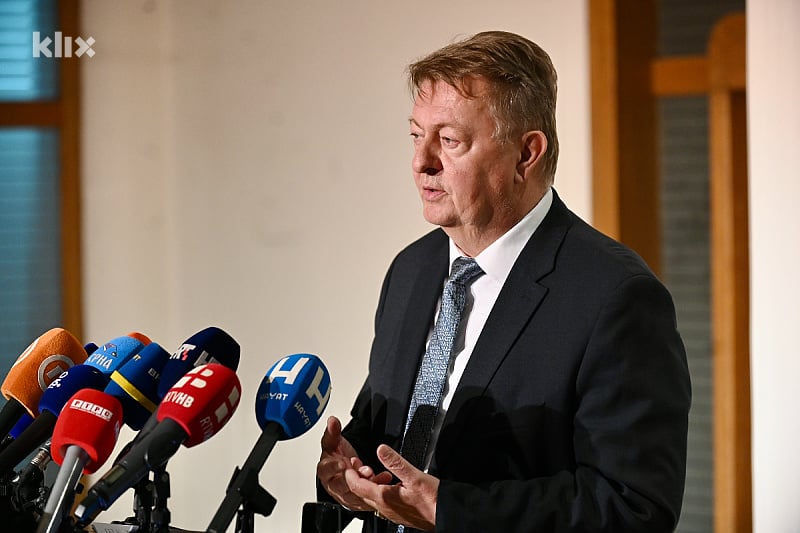 Poruka iz HDZ-a nakon sjednice Doma naroda: Čeka se “viša sila” da se uključi, a tad nastaje eskalacija