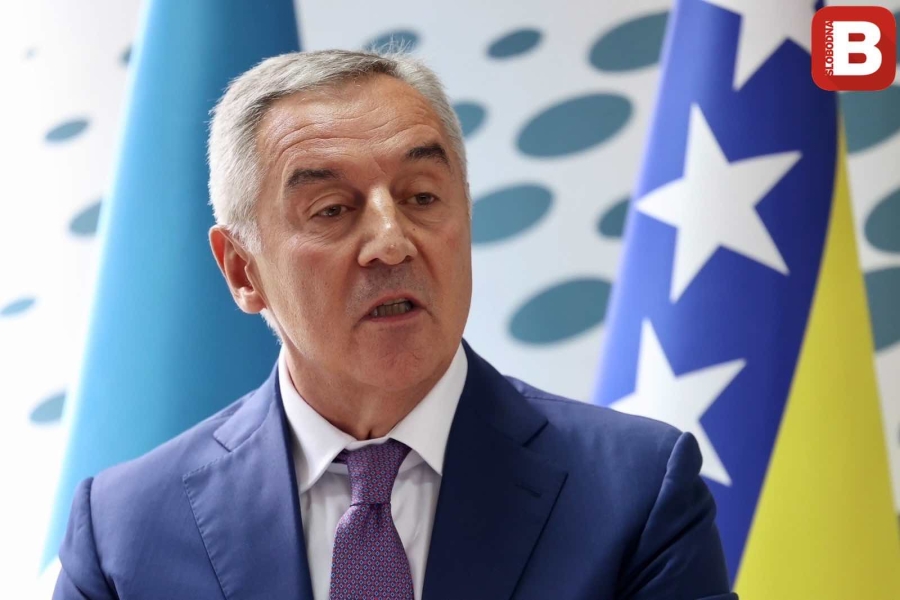 MILO ĐUKANOVIĆ U SARAJEVU ODRŽAO PREDAVANJE: ‘Danas je stanje u regionu lošije nego prije desetak godina’ (FOTO)