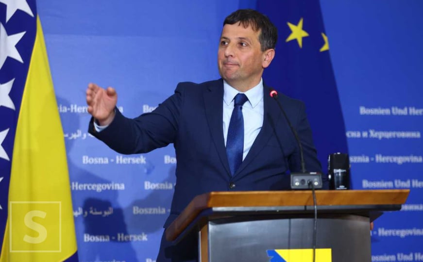 Nebojša Vukanović: ‘Sve je ličilo na obraćanje Kim Jong Una, da li će Schmidt izraziti zabrinutost?’