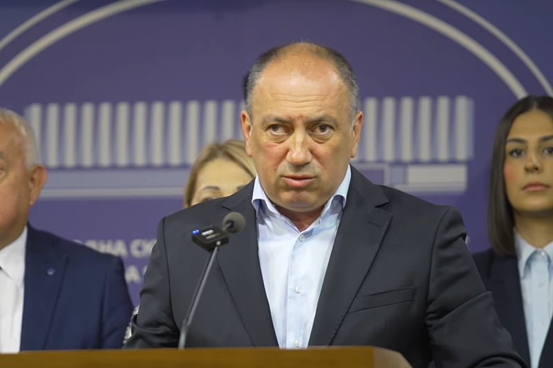 PDP oštro nakon usvajanja spornog zakona: Ovo je diktatorski napad na demokratiju, želite zombije