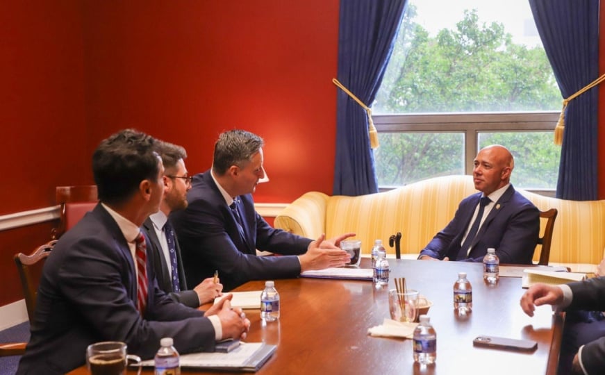 Bećirović na iznimno važnom sastanku u Washingtonu: “Rekao sam da RS prijeti miru u BiH i regiji”