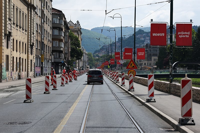 Počinje asfaltiranje sarajevske ulice Obala Kulina Bana, za vikend se neće odvijati nikakav saobraćaj