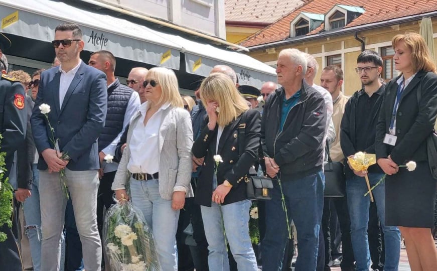 Obilježena 30. godišnjica masakra na Kapiji u Tuzli: Srbija i dalje čuva ratnog zločinca Đukića