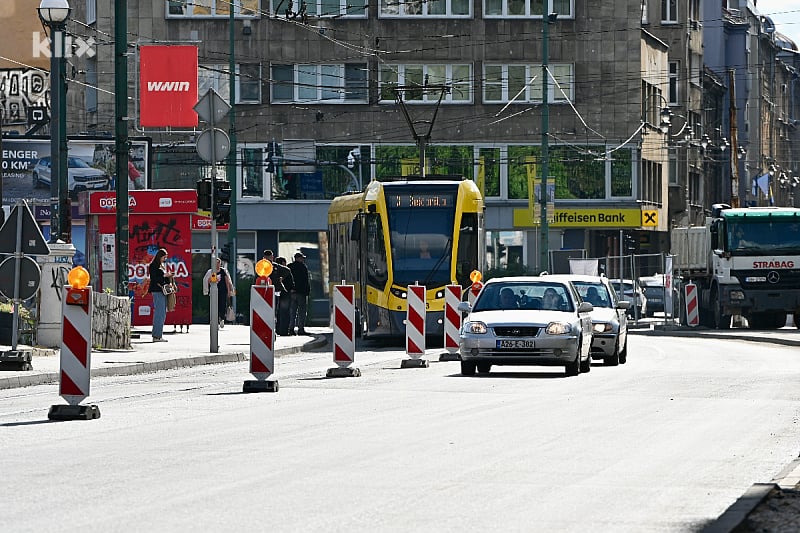 Završeno asfaltiranje ulice Obala Kulina bana u Sarajevu, saobraćajnica ponovo otvorena