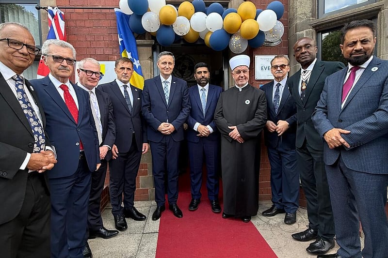 Bećirović otvorio Počasni konzulat BiH u Birminghamu