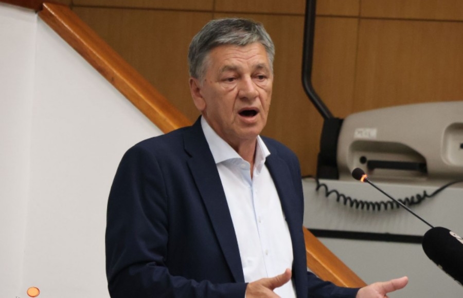 BURNO I U ZENICI: Zbog neusvojenog dnevnog reda prekinuta sjednica Gradskog vijeća, Kasumović nije krio ljutnju (VIDEO)