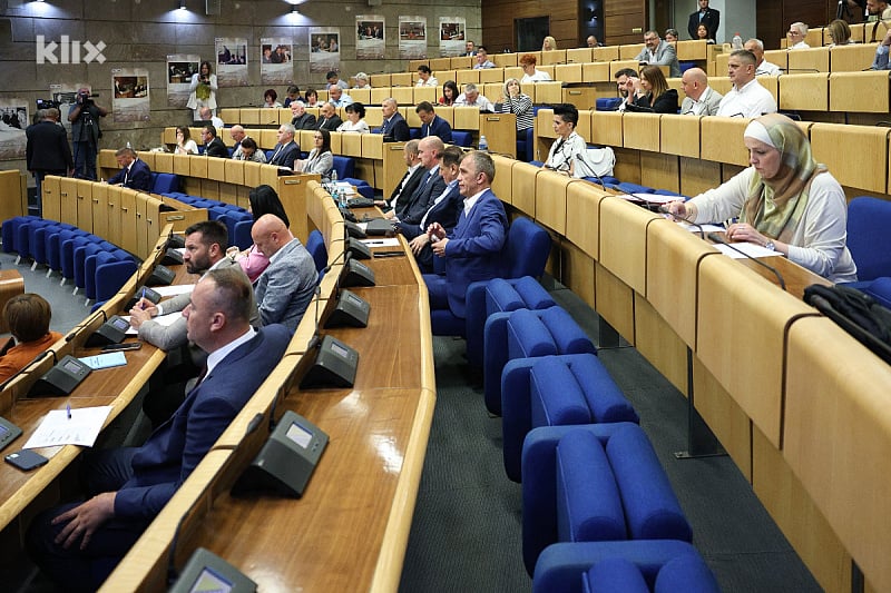 Dom naroda Parlamenta FBiH prihvatio Nacrt zakona o gasu