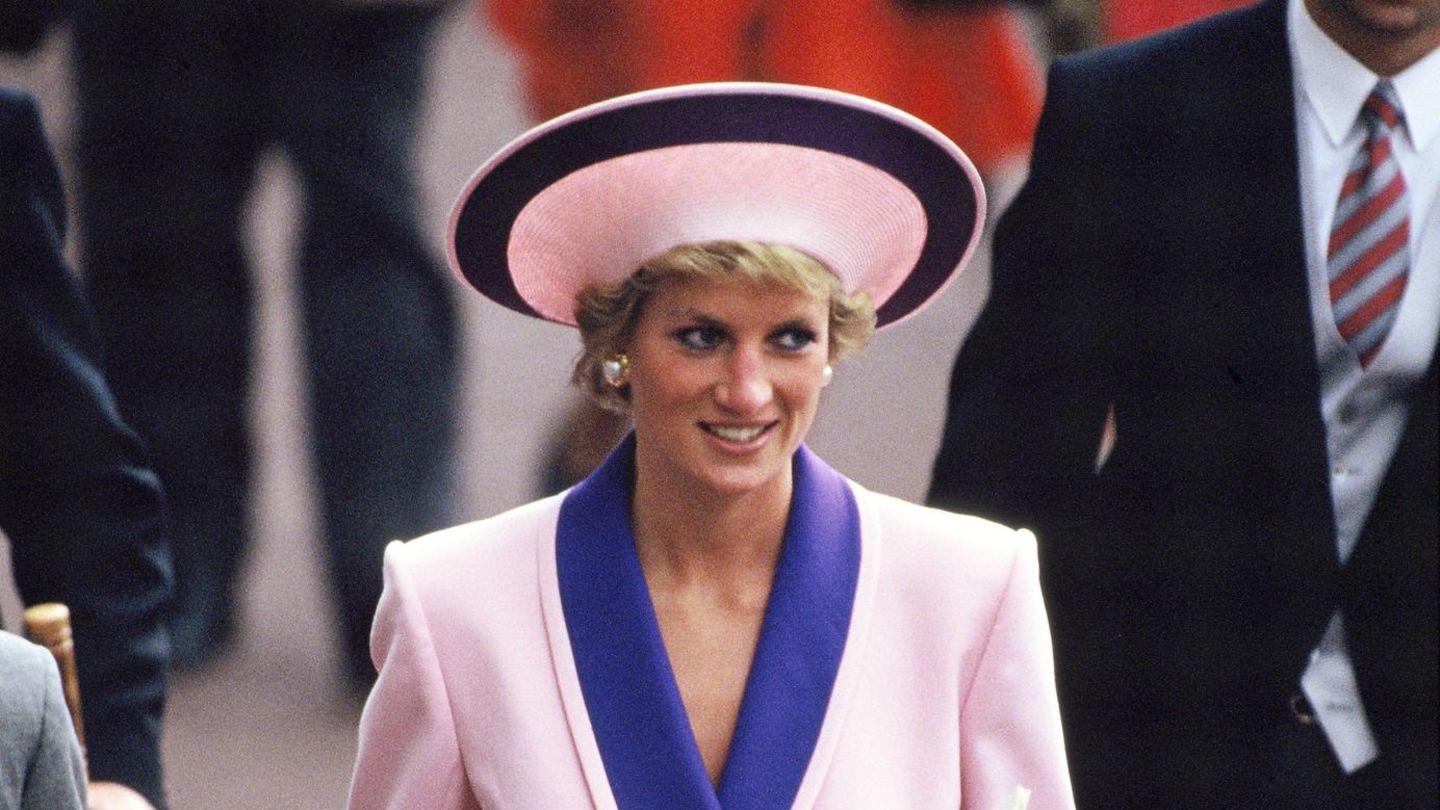 Royal Ascot: Deset najkonskih izgleda Diana, Kate + Co.