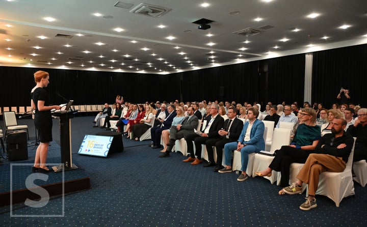 Svečano otvoreni 16. Dani BHAAAS-a: Posebno priznanje Jasmili Žbanić za promociju umjetnosti
