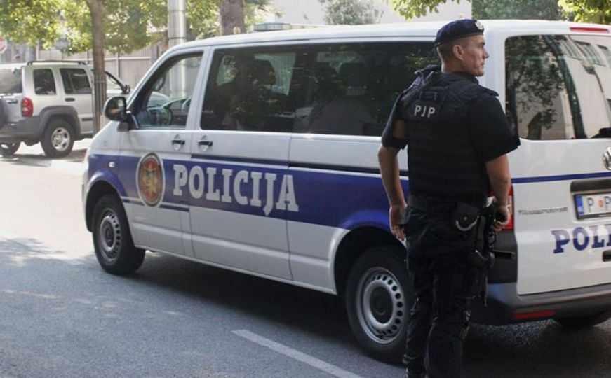 U Budvi uhapšen državljanin BiH: Evo šta je sve pronađeno kod njega