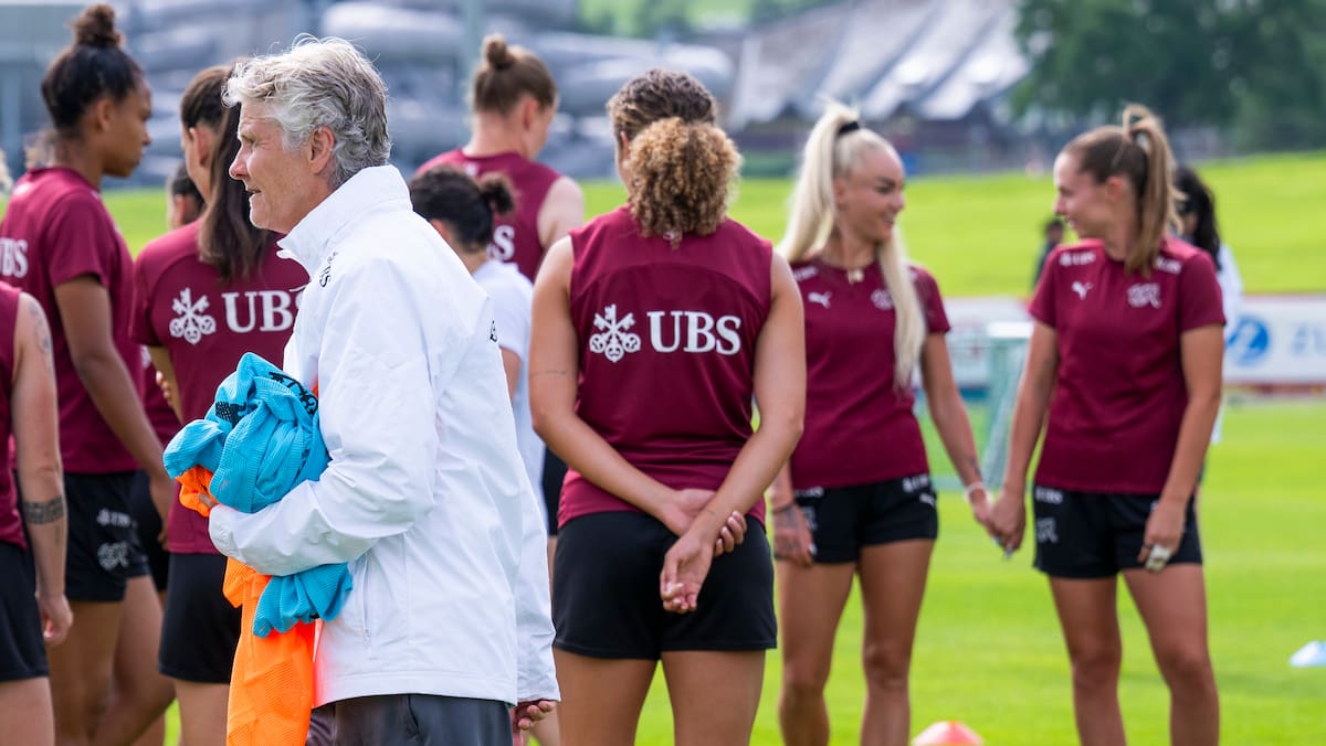 Nakon kritike Nati trenera: bivši igrač Dickenmann Komentari na Sundhage
