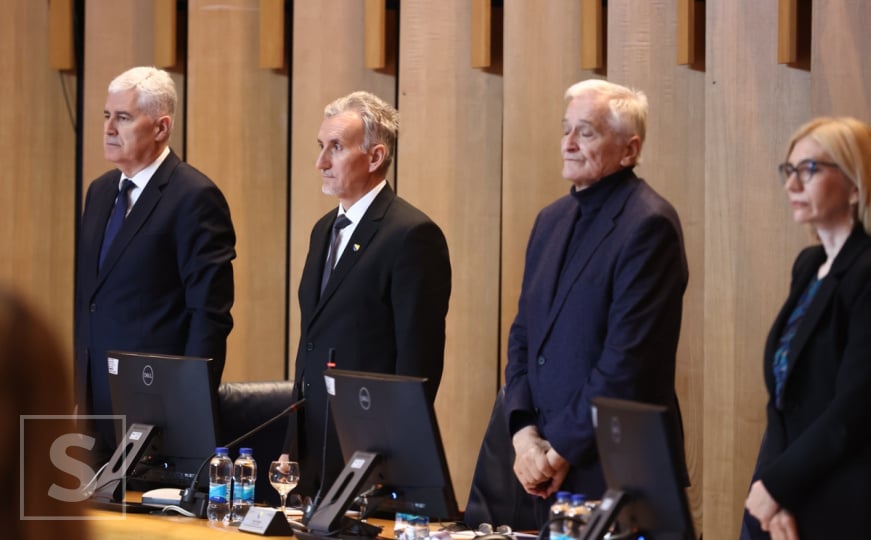Osma sreća ili još jedan čas političkog izbjegavanja? Za danas zakazana hitna sjednica Doma naroda