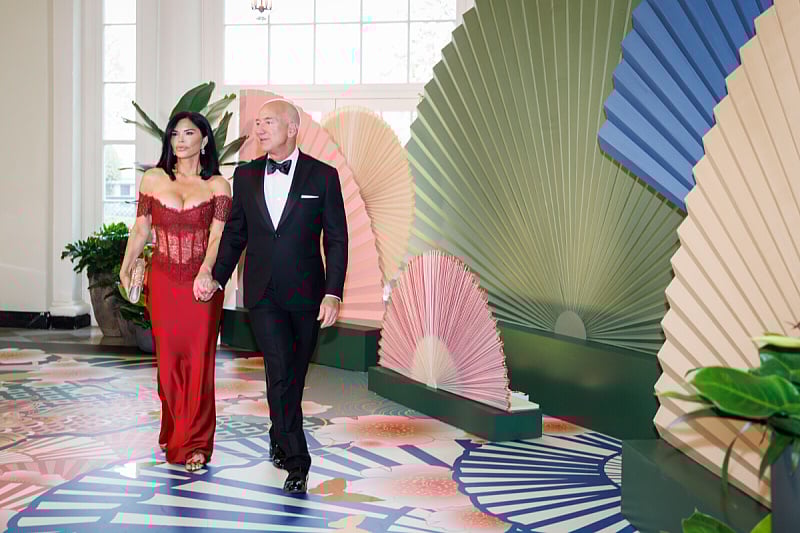 Jeff Bezos i Lauren Sanchez su sklopili predbračni ugovor: On želi zaštititi bogatstvo od 244 milijarde dolara