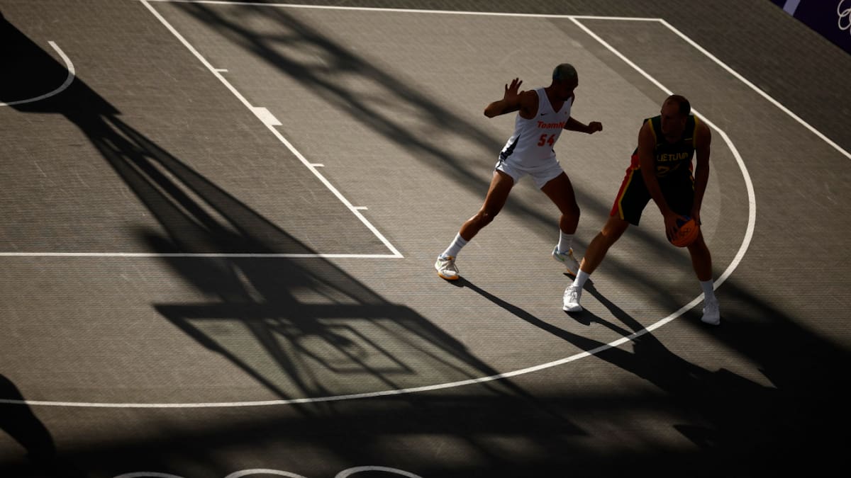 Još jedna pobjeda nedostaje za medalju: Švicarska je u polufinalu na 3×3 košarkaškim svjetskim kupcem u polufinalu