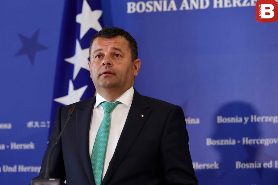 HURTIĆ TRAŽI DA SE HITNO RASVIJETLI SLUČAJ NA PODRUČJU LUKAVCA:  ‘Bez obzira na motive ovog gnusnog čina, počinioci moraju biti identificirani i kažnjeni’