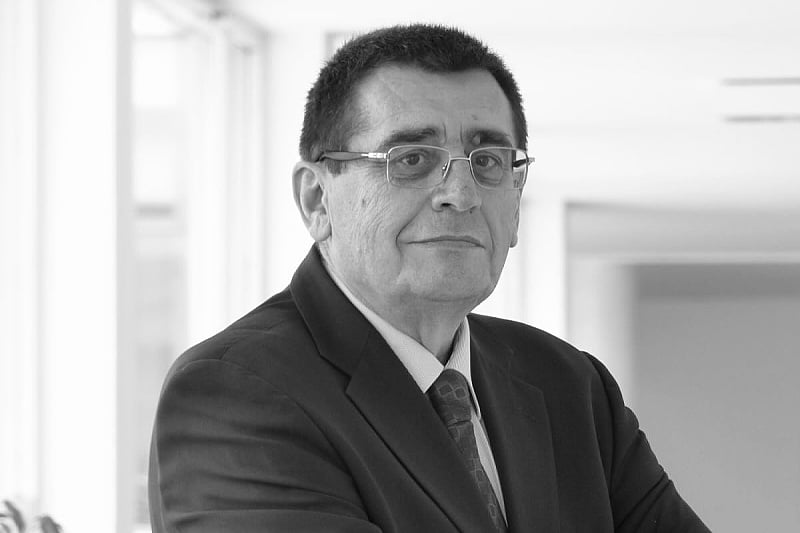 Sutra komemoracija i sahrana profesora emeritusa Željka Šaina