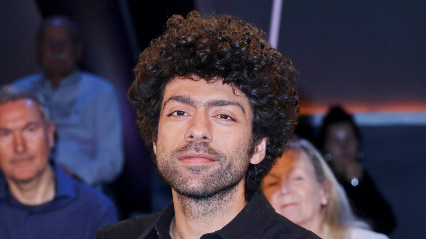 Noah Becker: Otvori reči! Noah Becker govori o svojoj kući roditelja slavnih