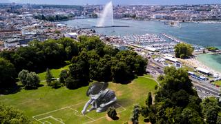 Fudbal – UEFA Euro 2025 – Saype plaća počast ženskim fudbalom u Ženevi