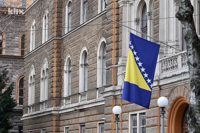Vlada Federacije BiH proglasila 11. juli Danom žalosti u FBiH
