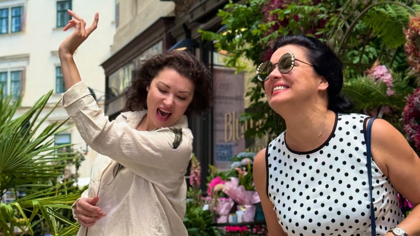 Porodična banda: Anna Netrebko se pokazuje sa svojom sestrom