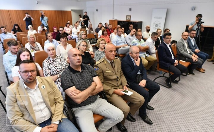 Održan naučni skup povodom 30 godina od genocida u Srebrenici: Istina naspram zaborava i negiranja