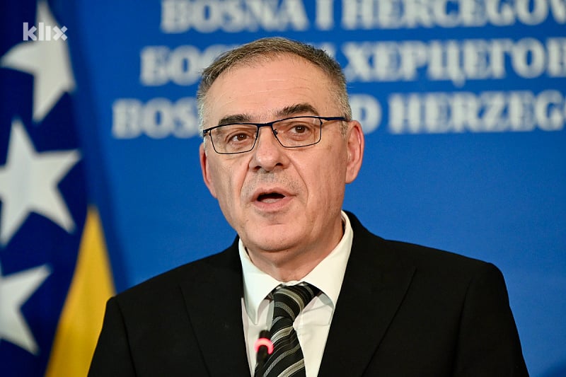 Miličević o Dodiku: “Preletio je helikopterom poniženi RS i poklonio se Sudu i Tužilaštvu BiH”