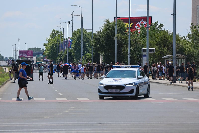Velike gužve širom Zagreba uoči Thompsonovog koncerta: Pristižu fanovi iz regije i cijelog svijeta