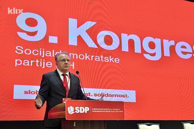 Kongres SDP-a odlučio: Nikšić na čelu stranke do marta 2027. godine, nakon toga slijede izbori