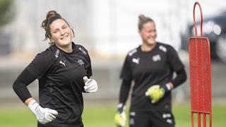 Fudbal – UEFA Euro 2025 – Nadine Böhi, čuvar sjene