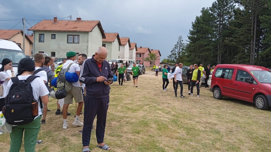 100 KM SJEĆANJA I ODAVANJA POČASTI ŽRTVAMA GENOCIDA: Više od 6.000 učesnika kreće na trodnevni Marš mira