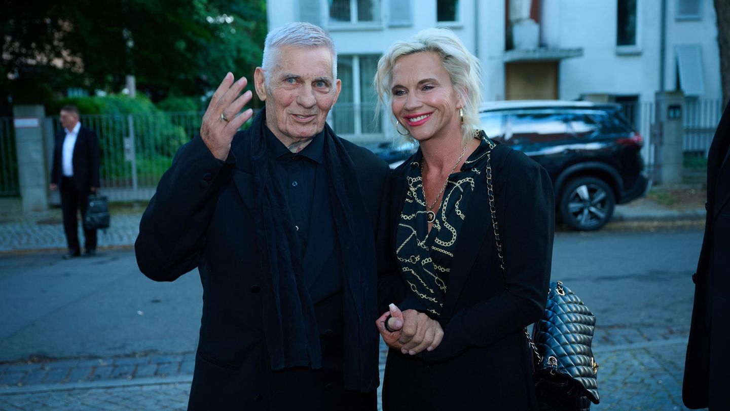 Heinz Hoenig: Prvi nastup! Heinz Hoenig se vratio u reflektor