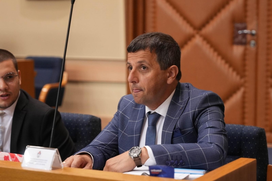 OPOZICIJA OSTAJE U NARODNOJ SKUPŠTINI RS-a: Vukanović tvrdi da mu vlast želi oduzeti mandat