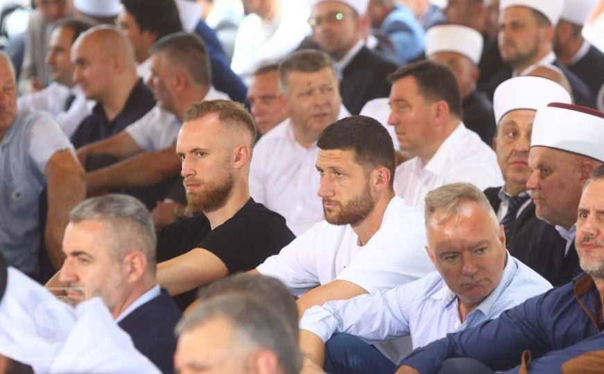 Bh. sportisti i klubovi odali počast žrtvama genocida: “30 godina tuge u jednoj riječi – Srebrenica”