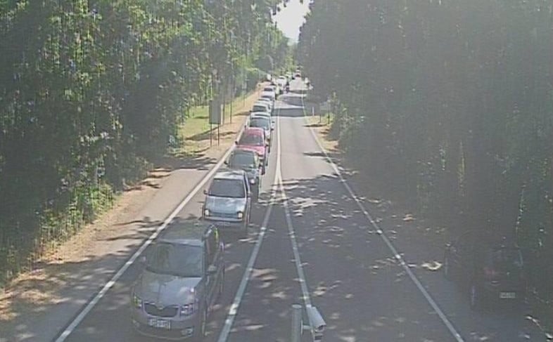 Duge kolone vozila na izlazu iz BiH: Evo na kojim graničnim prijelazima su najveće gužve