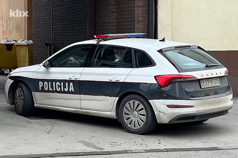 Tragedija u Gradačcu: Dječak se utopio u bazenu, naređena obdukcija tijela