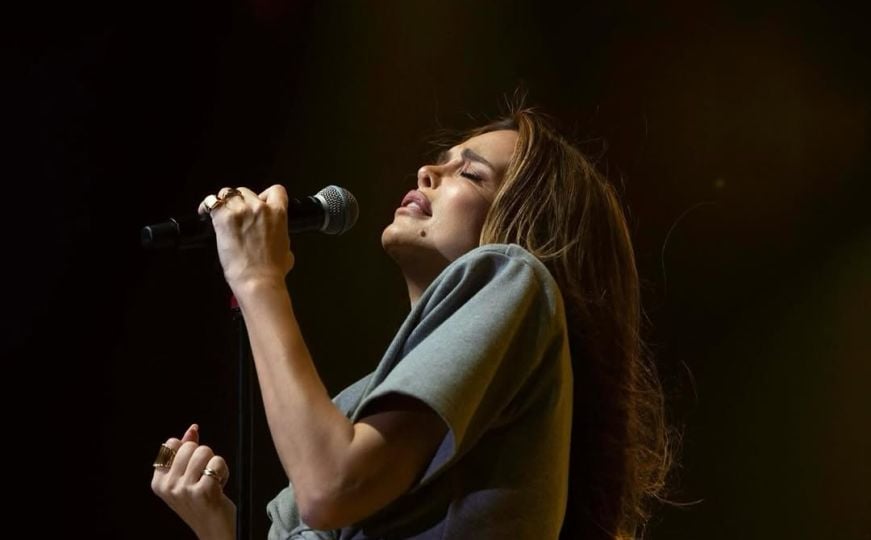 Severina na koncertu u Sloveniji podigla zastavu Palestine: “Uvijek na pravoj strani”