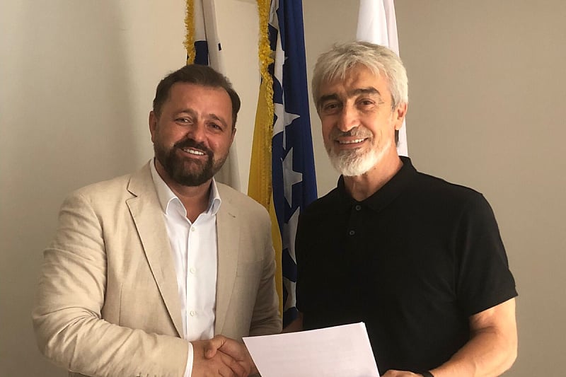 Novi bošnjački pokret postao dio NES-a, Ogrešević i Ćosić udružili snage