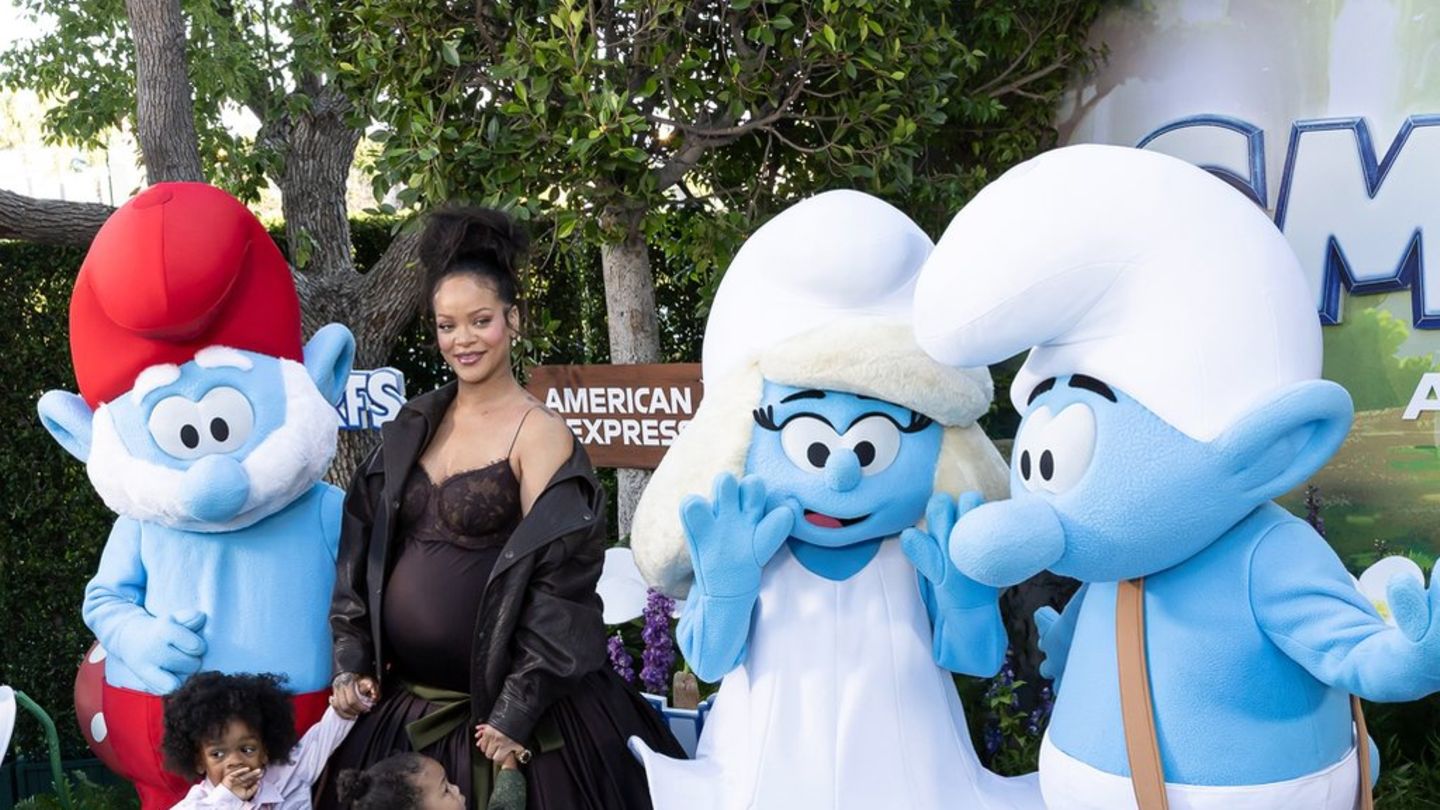 Rihanna: Sa sinovima na “Schlumpfe” premijeru