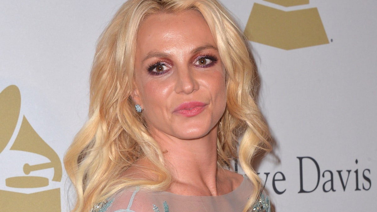 Singer zbunjuje ventilatore: Da li je Britney Spears usvojio dijete?